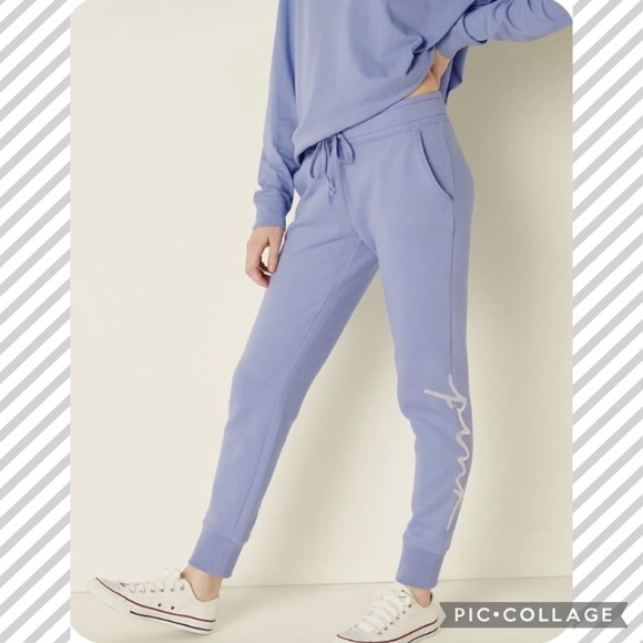 Victoria’s Secret Pink Size 2X Bling Long Sleeved
Campus Tee Bling Joggers VS - Picture 2 of 10